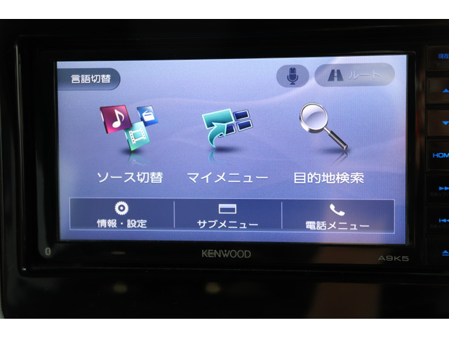 CD/DVD�t���Z�OTV/USB/Bluetooth�I�[�f�B�I���Ή���