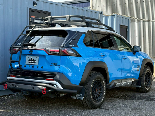 RAV42.0 アドベンチャー 4WD