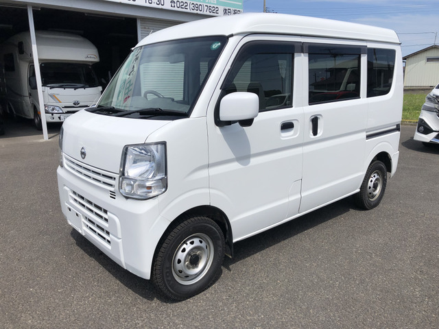NV100クリッパーDX GL セーフティパッケージ ハイルーフ 4WD