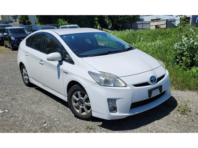プリウス1.8 S