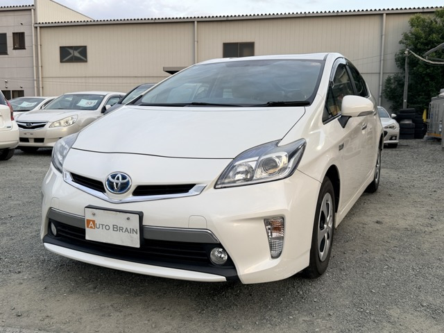 プリウスPHV1.8 S