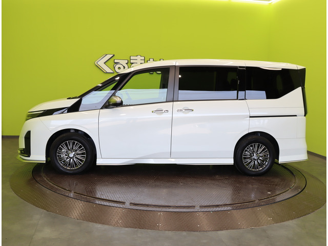 セレナ1.4 e-POWER AUTECH