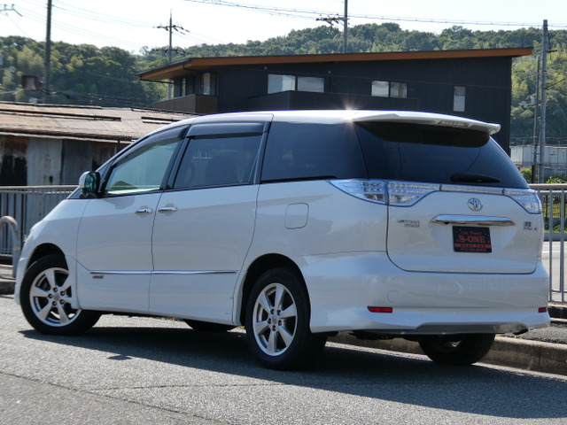 エスティマハイブリッド2.4 X 4WD