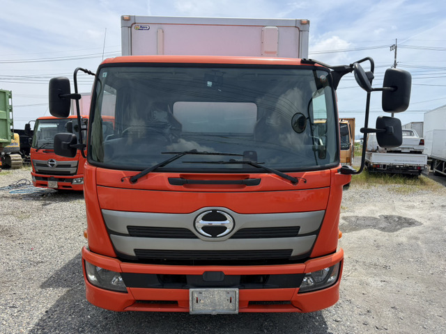 レンジャー冷蔵冷凍車