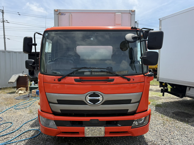 レンジャー冷蔵冷凍車