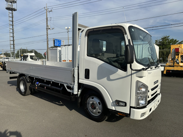 エルフ