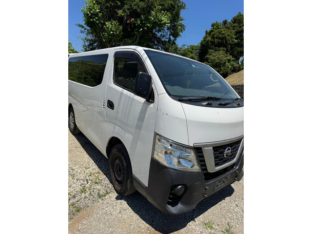 NV350キャラバン2.5 DX ロング ディーゼル 4WD