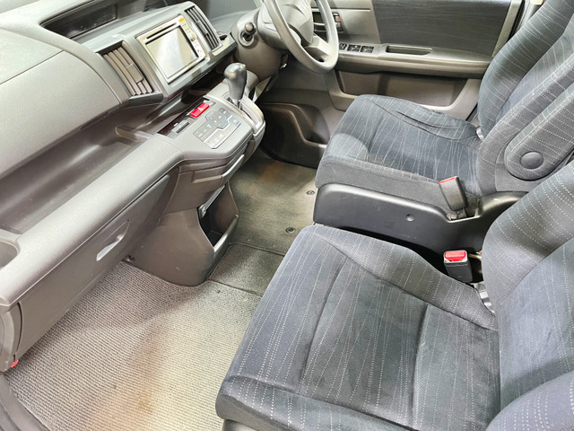 ステップワゴン2.0 G Lパッケージ 4WD