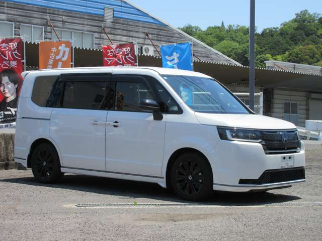 ステップワゴン2.0 e:HEV スパーダ プレミアムライン ブラック エディション