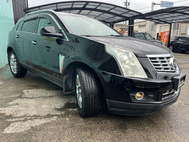 SRXクロスオーバープレミアム 4WD