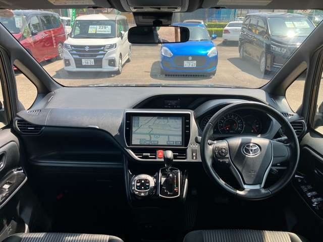ヴォクシー2.0 ZS