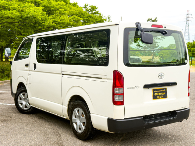 ハイエースバン3.0 DX ロング ディーゼル 4WD