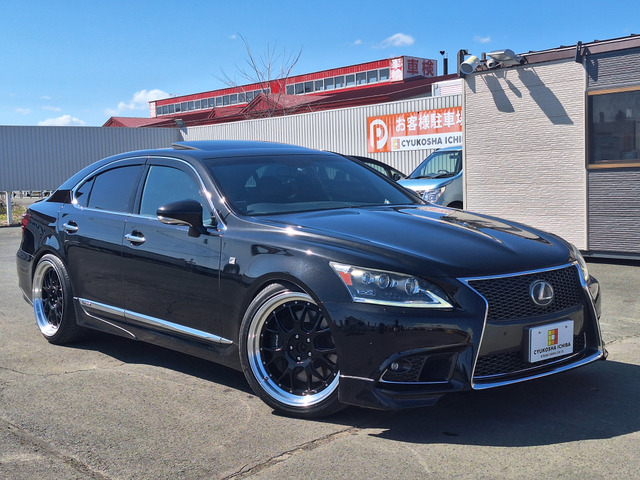 LS600h Fスポーツ 4WD