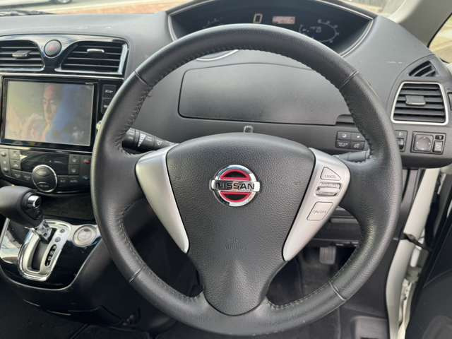 セレナ2.0 ハイウェイスターG S-HYBRID
