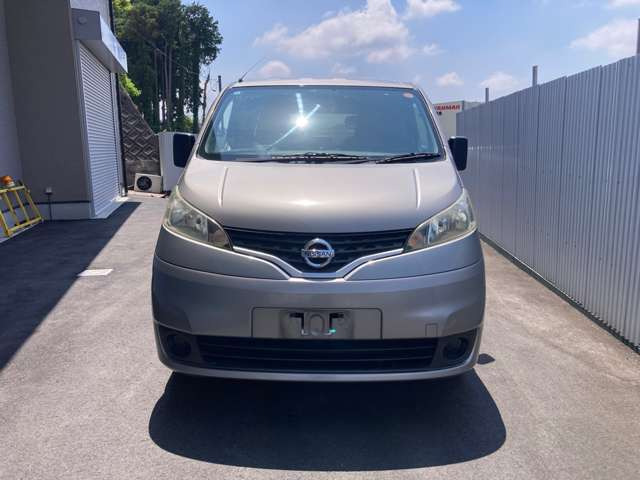 NV200バネットバン