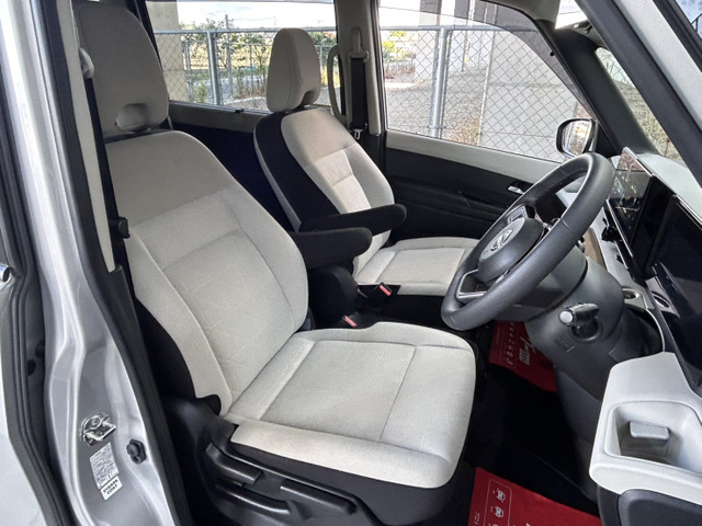 セレナ1.4 e-POWER XV ステップタイプ