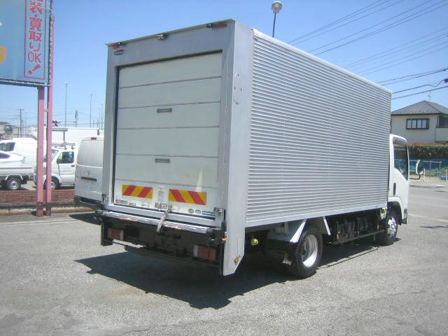 エルフ