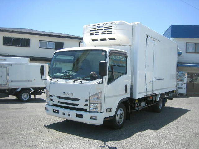 エルフ