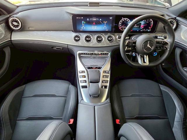 AMG GT 4ドアクーペ43 4マチックプラス AMG ライドコントロール プラスパッケージ 4WD