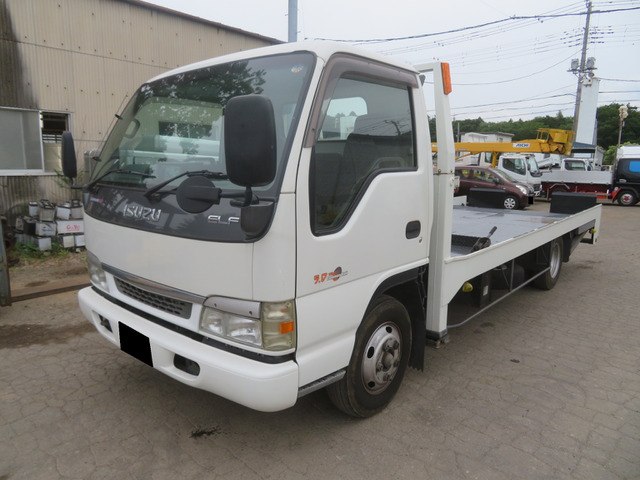 エルフ積載車