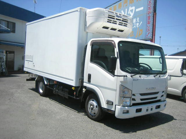エルフ