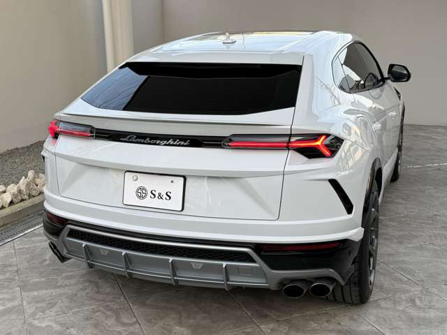 ウルス4.0 4WD