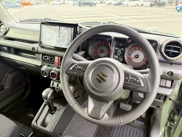 ジムニーシエラ1.5 JC 4WD