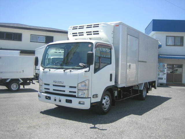 エルフ