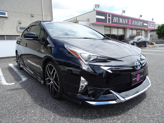 プリウス1.8 S