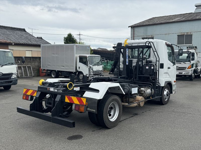 ファイターコンテナ車