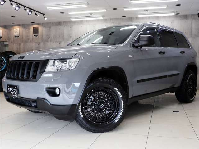 グランドチェロキーラレード 4WD