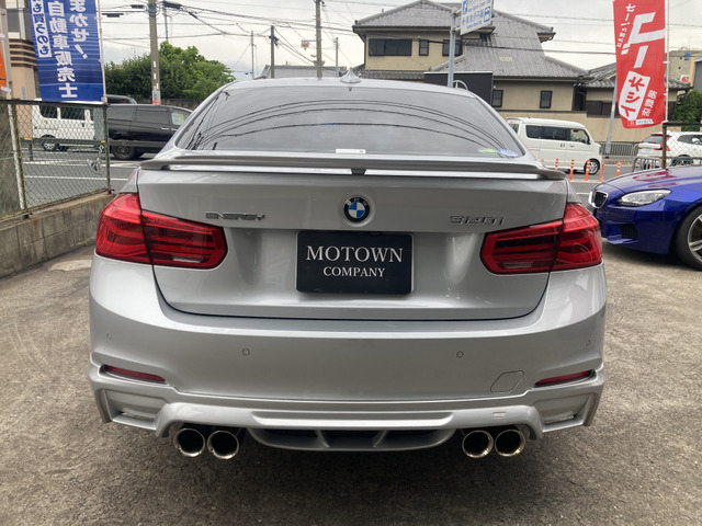 3シリーズセダン320i ラグジュアリー