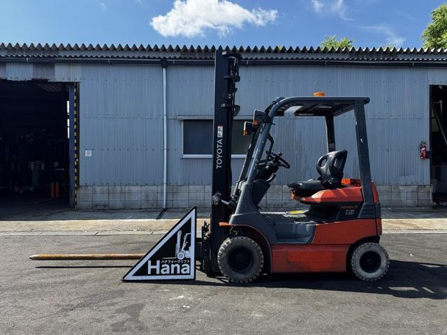 トヨタL&amp;F電動フォークリフト