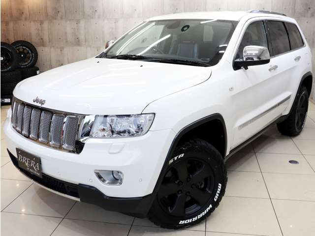グランドチェロキーラレード 4WD
