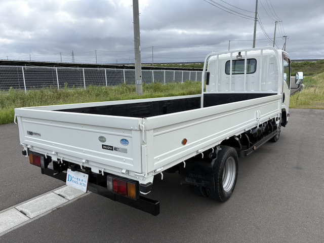 エルフ