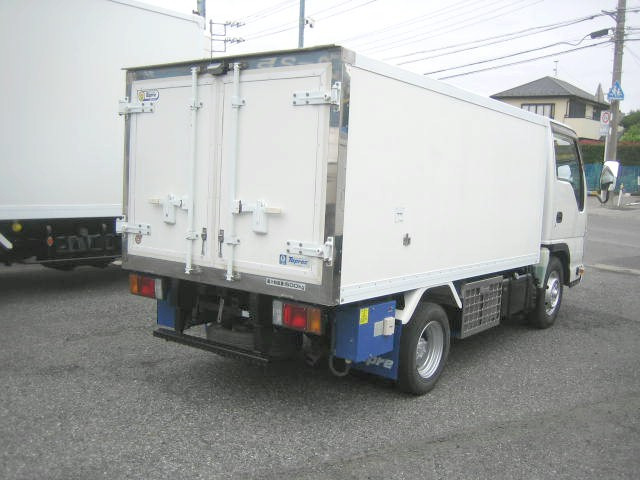 エルフ