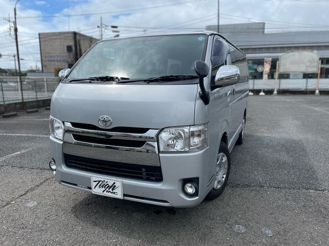 ハイエースバン