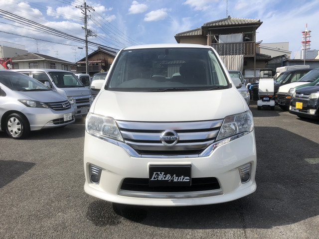 セレナ2.0 ハイウェイスター S-HYBRID