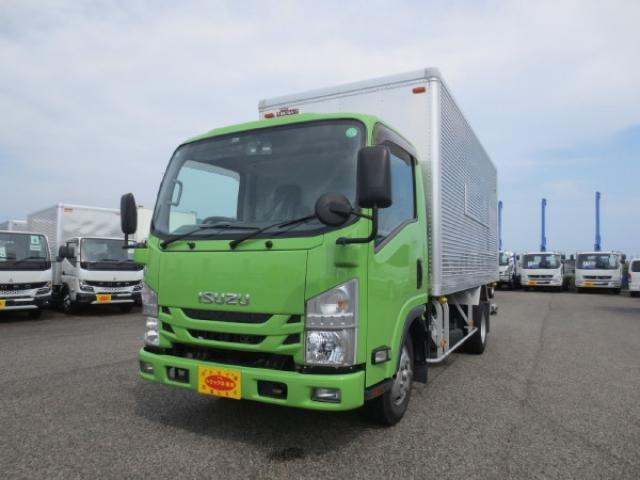 エルフ