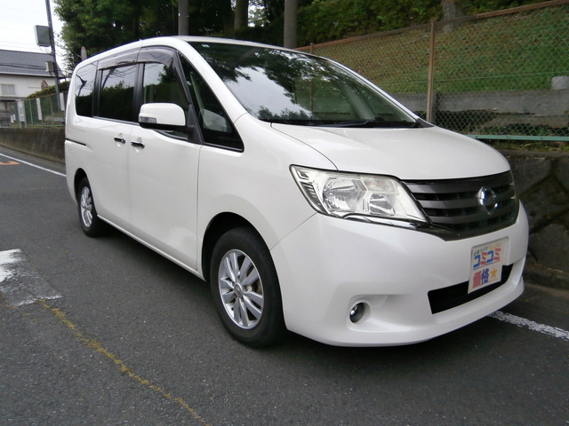 セレナ2.0 20G