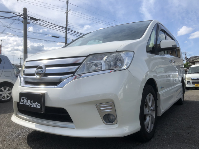 セレナ2.0 ハイウェイスター S-HYBRID