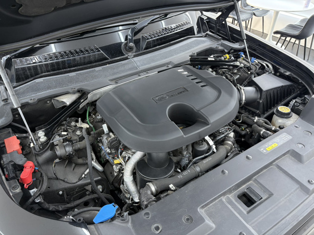 ディフェンダー110 X ダイナミック HSE 3.0L D300 ディーゼル 4WD