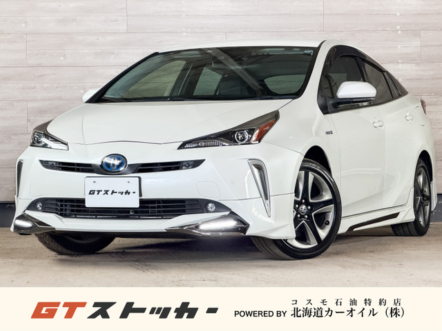 プリウス1.8 S ツーリングセレクション E-Four 4WD