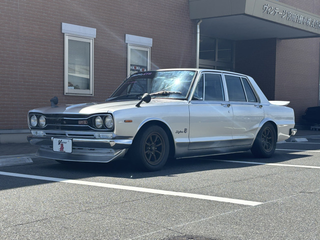 スカイライン2.0 GT-X