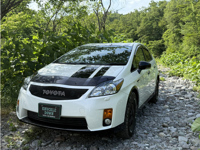 プリウス1.8 S LEDエディション