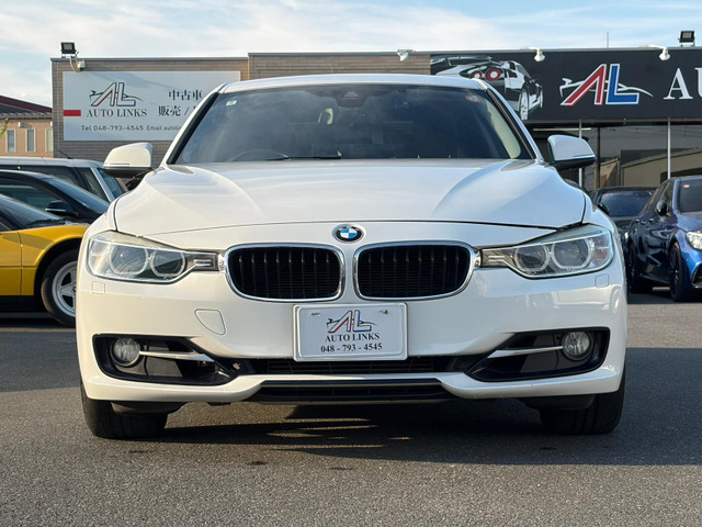 3シリーズセダン320i スポーツ