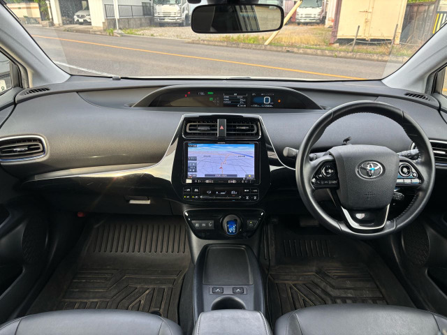 プリウス1.8 S ツーリングセレクション