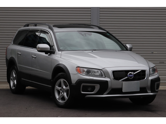 XC70T6 AWD SE 4WD