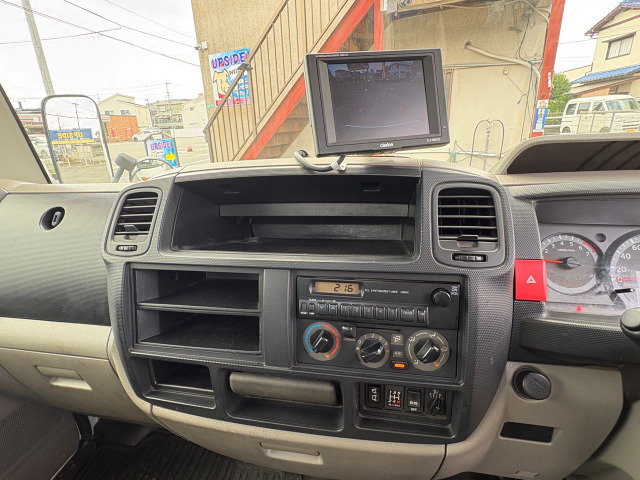 �o�b�N�J�����̃��j�^�[�ł��B