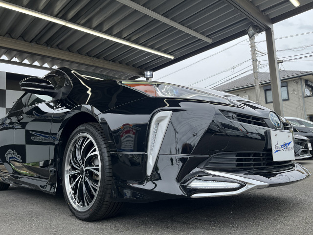 プリウス1.8 S